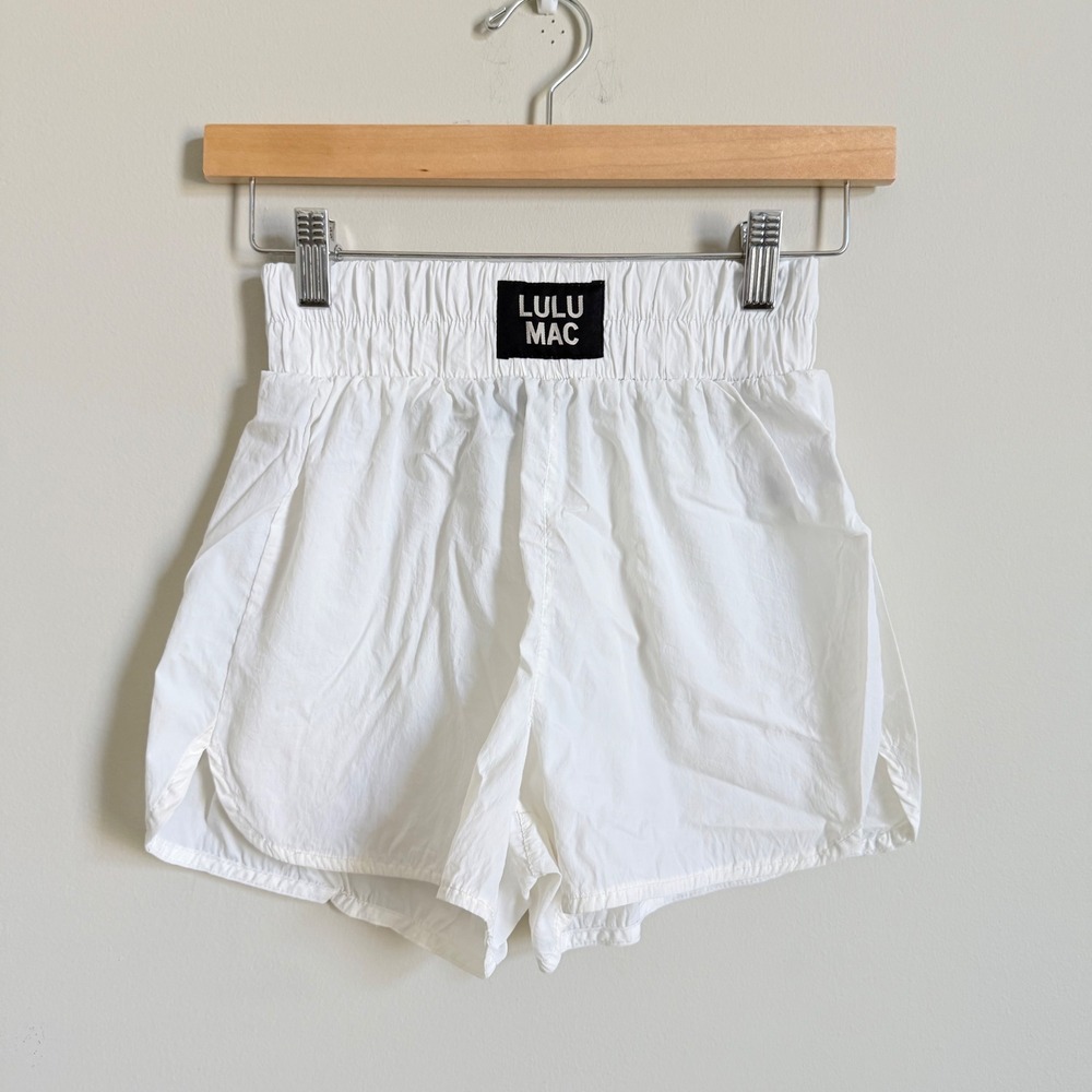 Lulu Mac Womens White High Waisted Smocked Athletic Running Shorts XS